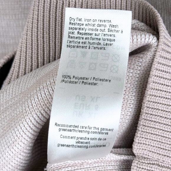 River Island Light Purple Silver Zipper Sweater Polo Short Sleeve Knit Tee-XL - Picture 3 of 3